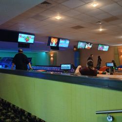 Coral Beach Bowling - The lane setup