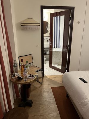 Le Wallace Hôtel & Bar by null