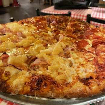 Gianni's Pizza - Half pepperoni and half Hawaiian pizza - Italian Near Me - Monterey, California