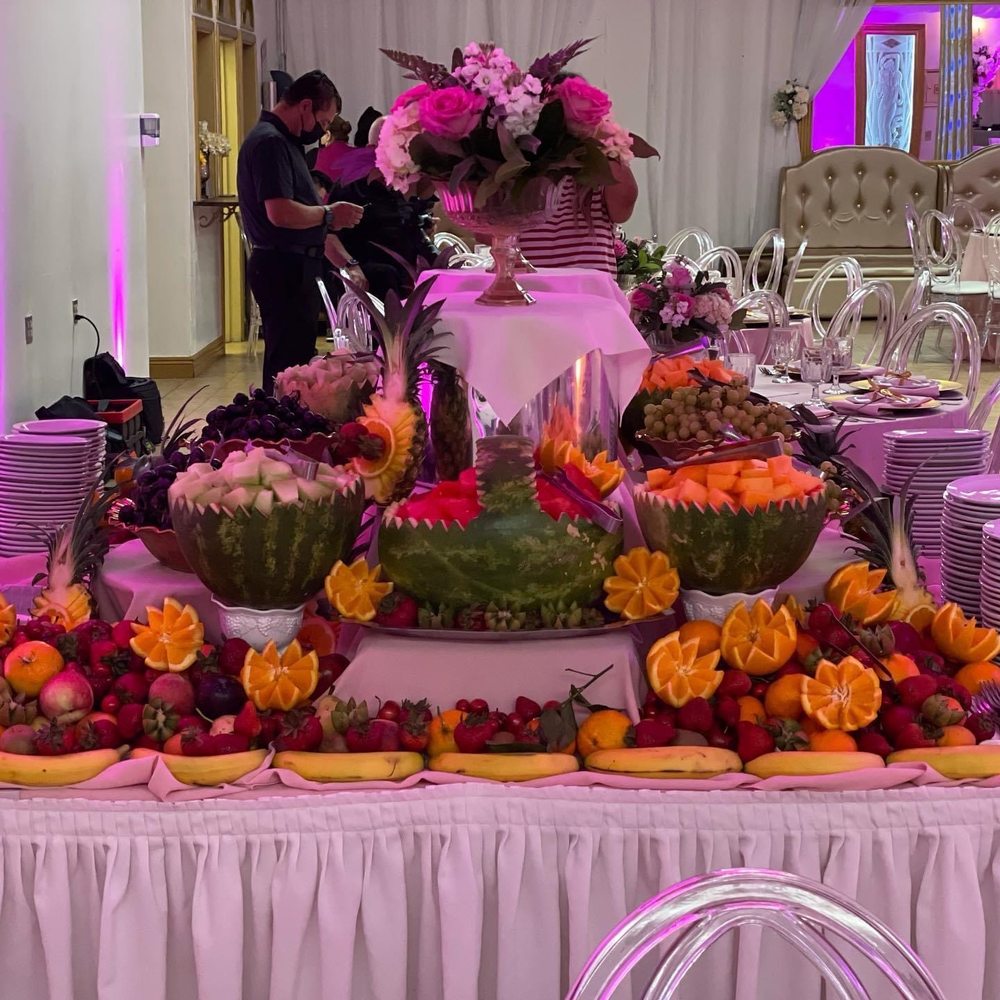 Mona Lisa Catering - Caterers Near Me - Northridge, California