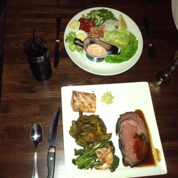Palisade - Entree salad and surf and turf - Seafood Near Me - Seattle, Washington Palisade - Entree salad and surf and turf - Seafood Near Me - Seattle, Washington