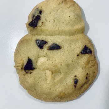 ASTEME Academy - BB8 cookies are actually a science experiment as you adjust the ingredients to get that perfectly crisp or perfectly "chewie" bite - Summer Camps Near Me - Los Angeles, California ASTEME Academy - BB8 cookies are actually a science experiment as you adjust the ingredients to get that perfectly crisp or perfectly "chewie" bite - Summer Camps Near Me - Los Angeles, California