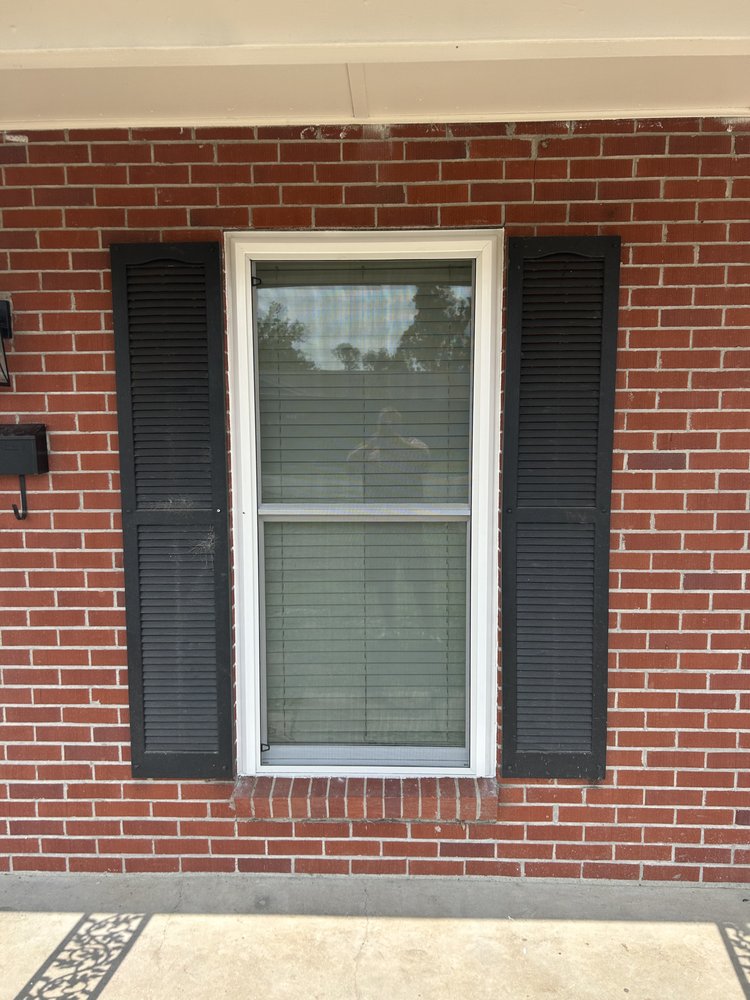 Slide of Benton Contracting