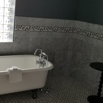 CALVERT HOTEL - Updated February 2026 - 96 Photos & 33 Reviews - 216 ...