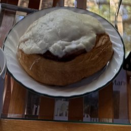 Cinnamon roll Cinnamon roll