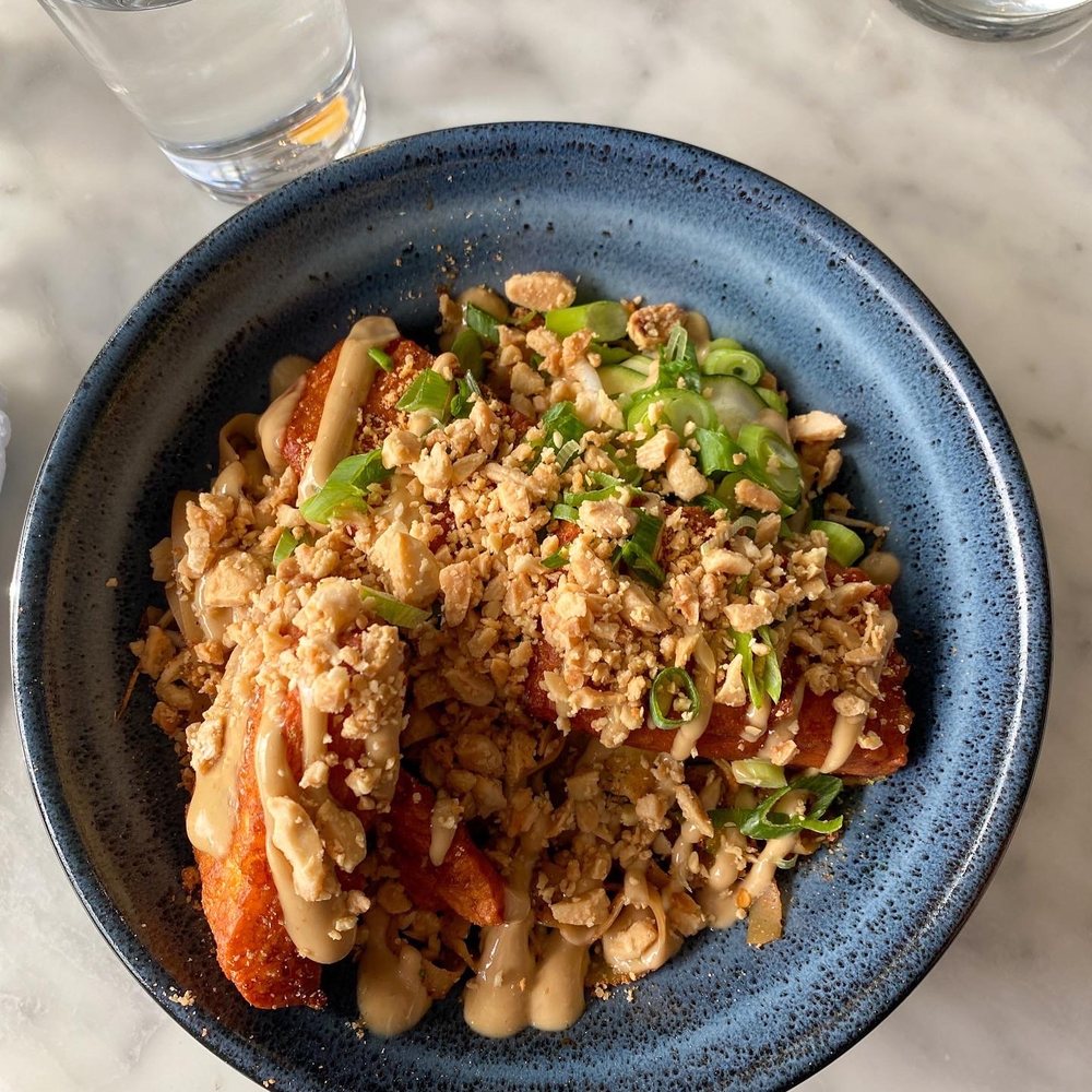 Glashuset - Halloumi sesame noodle salad - Restaurants Near Me - Stockholm, Alberta Glashuset - Halloumi sesame noodle salad - Restaurants Near Me - Stockholm, Alberta