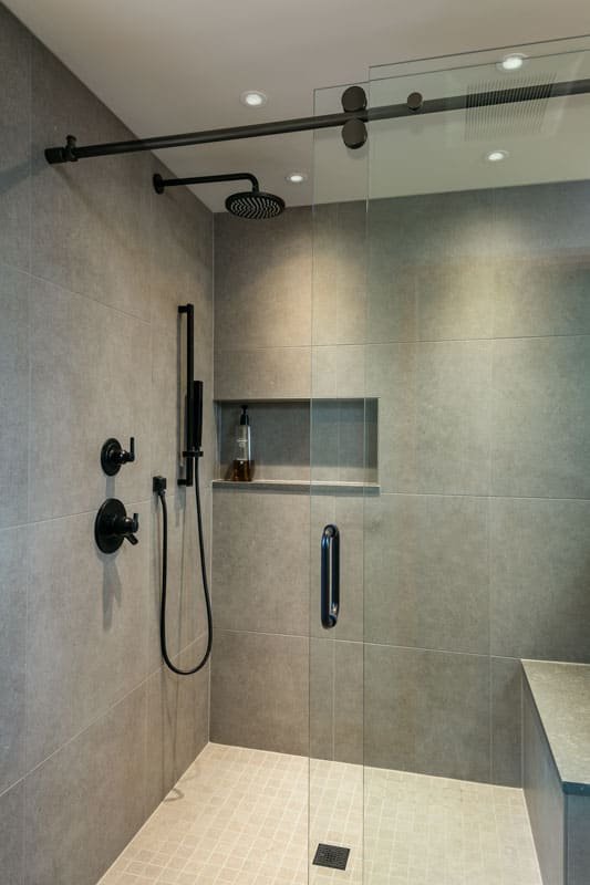 Slide of RG Smith Electric & Plumbing