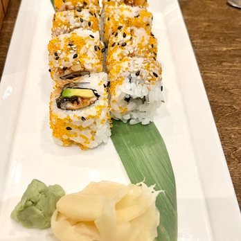 Deep Blu Seafood Grille - Eel roll - Seafood Near Me - Orlando, Florida