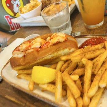 Dog Watch Cafe - Lobster Roll - American Near Me - Stonington, Connecticut