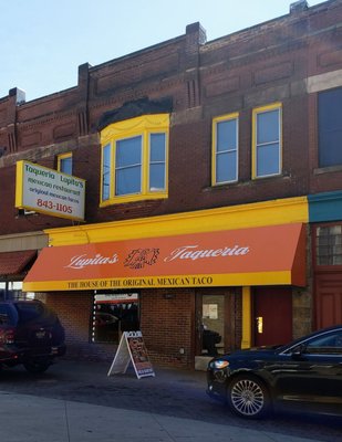 Taqueria Lupitas by null