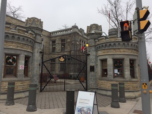 Royal Canadian Mint by null