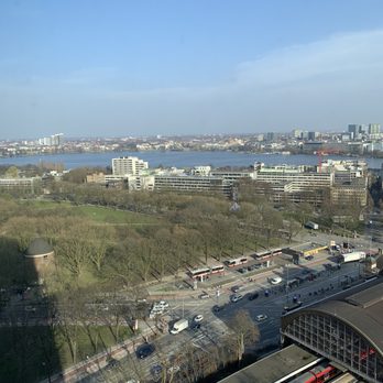 Radisson Blu Hotel - Hotels Near Me - Hamburg, HH
