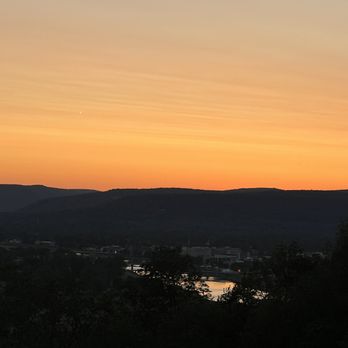 Hill Top Inn - Sunset view - New American Near Me - Elmira, New York Hill Top Inn - Sunset view - New American Near Me - Elmira, New York