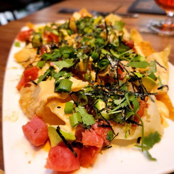 Yard House - Poke Nachos - New American Near Me - Seattle, Washington Yard House - Poke Nachos - New American Near Me - Seattle, Washington