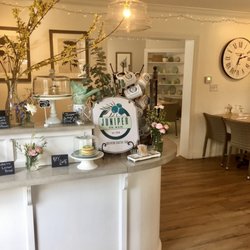 Juniper on Main - Indoor dining