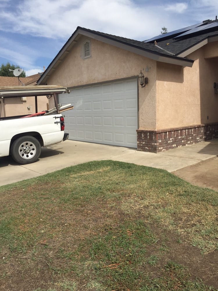 Hayes Garage Doors & Insulation - Garage Door Contractor in Visalia, CA