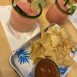 Taco Pina - Strawberry margarita