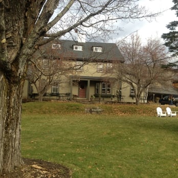 Whitney's Inn - Hotels Near Me - Jackson, New Hampshire