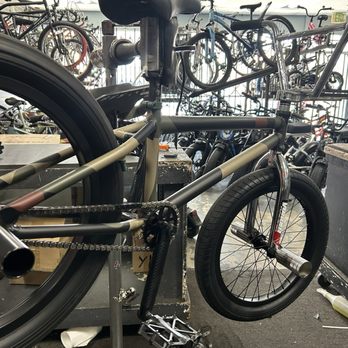Retro Xpress Bicycles - Bike Repair/Maintenance Near Me - Van Nuys, California Retro Xpress Bicycles - Bike Repair/Maintenance Near Me - Van Nuys, California