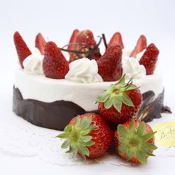 Bonfante - Tra le nostre specialità, torta panna e fragole