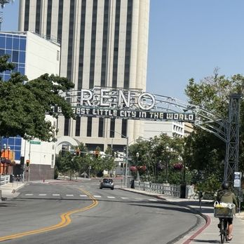 Old Reno Arch - Landmarks & Historical Buildings Near Me - Reno, Nevada