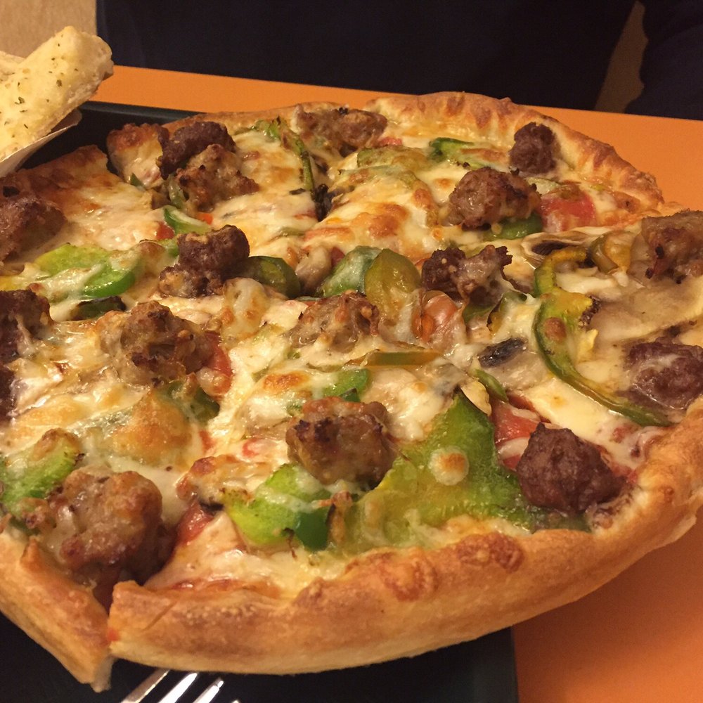 Pizza Chef - Chef's special - Pizza Near Me - Windsor, Vermont Pizza Chef - Chef's special - Pizza Near Me - Windsor, Vermont