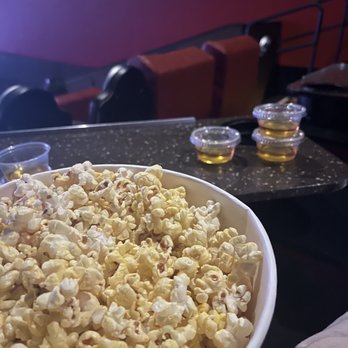 AMC Fullerton 20 - Cinema Near Me - Fullerton, California
