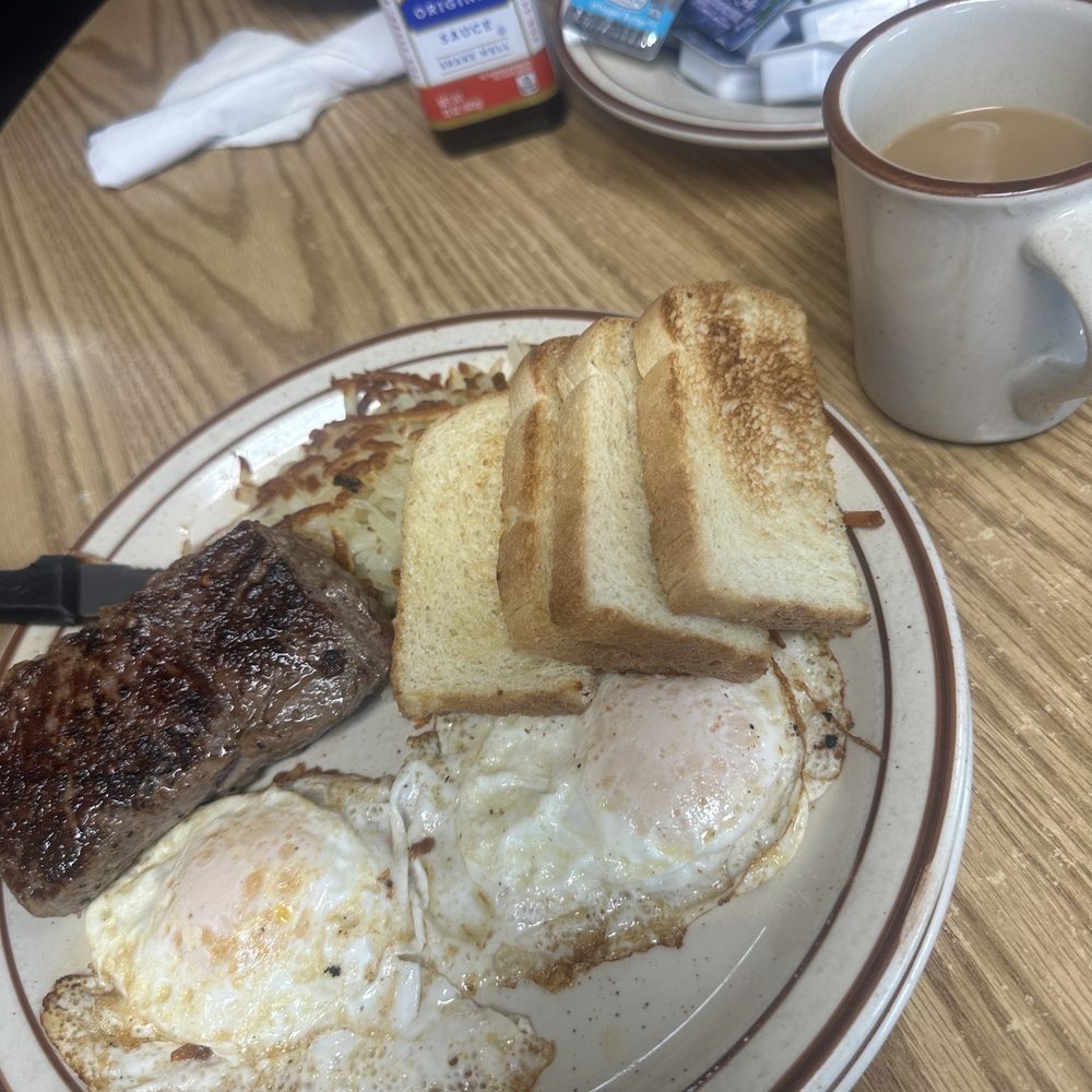Northwoods Cafe - Steak and eggs - Cafes Near Me - Alexandria, Minnesota Northwoods Cafe - Steak and eggs - Cafes Near Me - Alexandria, Minnesota