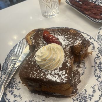 The Bloom Lounge - Nutella French Toast - Breakfast & Brunch Near Me - Plano, Texas