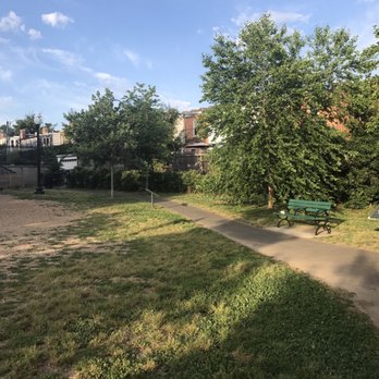 Lovejoy Park - Parks Near Me - Washington, DC, District of Columbia