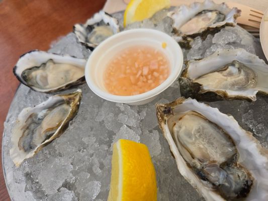 Tidal Boar Foods: The Shuck Truck by null