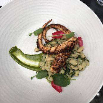 2120 - octopus - New American Near Me - Seattle, Washington