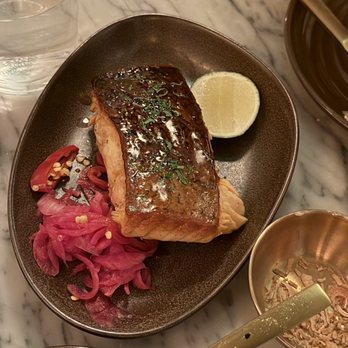 Motek - salmon - Mediterranean Near Me - New York, New York