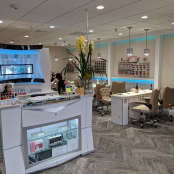 Indulgence Nails and Spa - Nail Salons Near Me - Saugus, Massachusetts