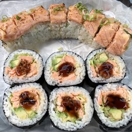 Spicy Salmon Roll