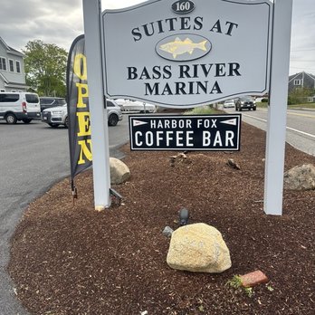 Harbor Fox Coffee Bar - Coffee & Tea Near Me - West Dennis, Massachusetts