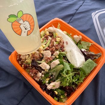 Salad and Go - Traditional Lemonade . I sub my tomatoes for corn because I hate tomatoes. No blue cheese anything with ranch . - Salad Near Me - Tolleson, Arizona Salad and Go - Traditional Lemonade . I sub my tomatoes for corn because I hate tomatoes. No blue cheese anything with ranch . - Salad Near Me - Tolleson, Arizona