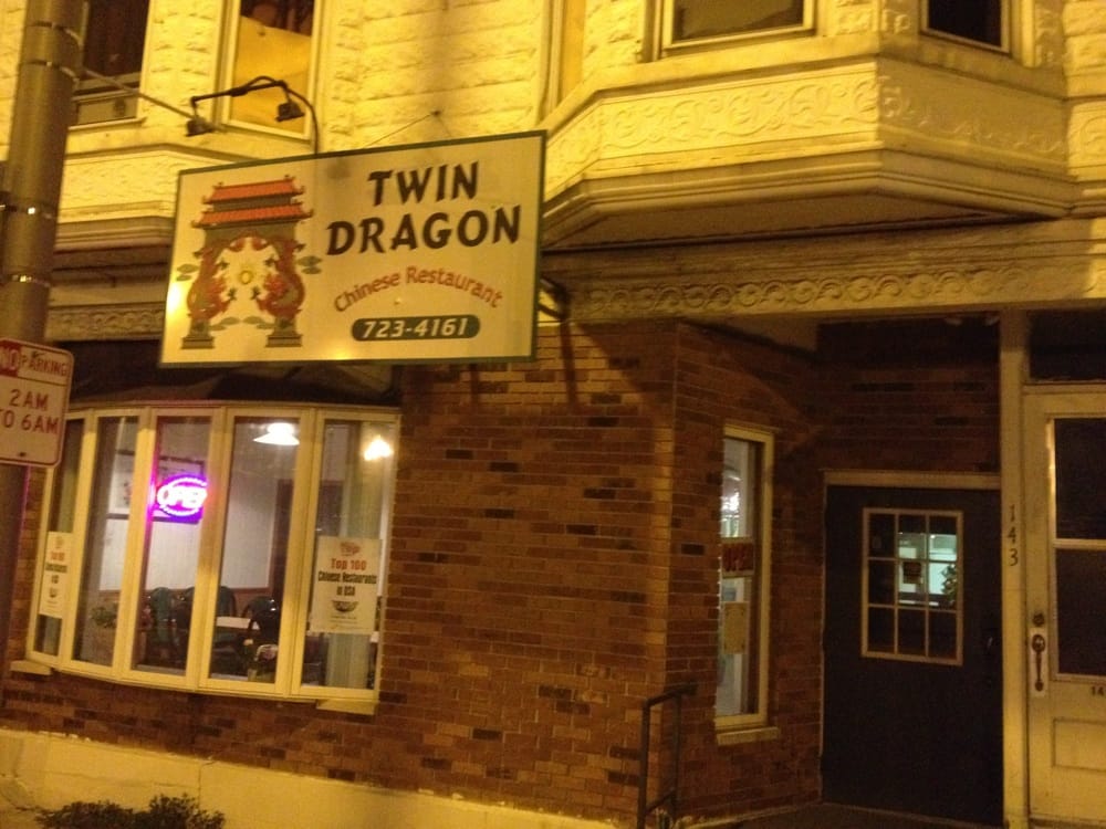Twin Dragon Logo