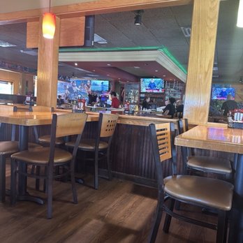 Applebee's Grill + Bar - Sports Bars Near Me - Plant City, Florida Applebee's Grill + Bar - Sports Bars Near Me - Plant City, Florida