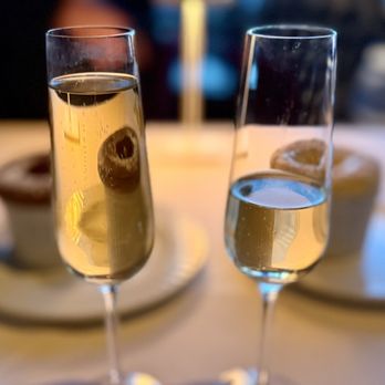 Eiffel Tower - Champagne, Dom Pérignon - French Near Me - Las Vegas, Nevada