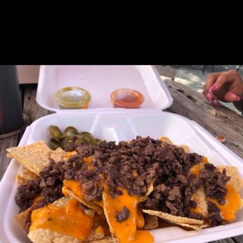 Pupusas la Sabrosa - The nachos - Food Trucks Near Me - Three Rivers, California Pupusas la Sabrosa - The nachos - Food Trucks Near Me - Three Rivers, California