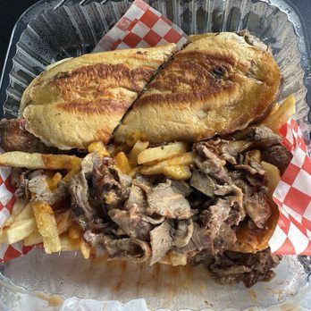 Babas BBQ - Tri tip sandwich and tri tip nacho fries - Barbeque Near Me - Citrus Heights, California