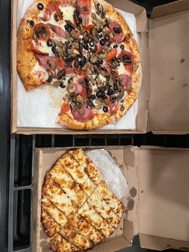 PIZZA ROUND UP Updated September 2024 52 Photos & 100 Reviews