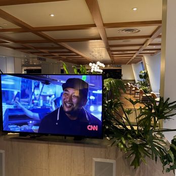 Oneworld Business Lounge - LAX - Airport Lounges Near Me - Los Angeles, California