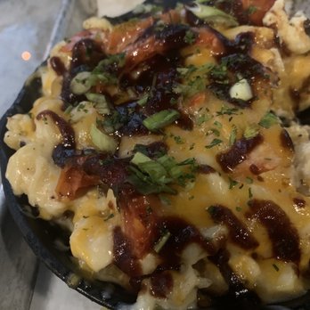 44 & King - Brisket Mac n cheese - Pubs Near Me - Myrtle Beach, South Carolina