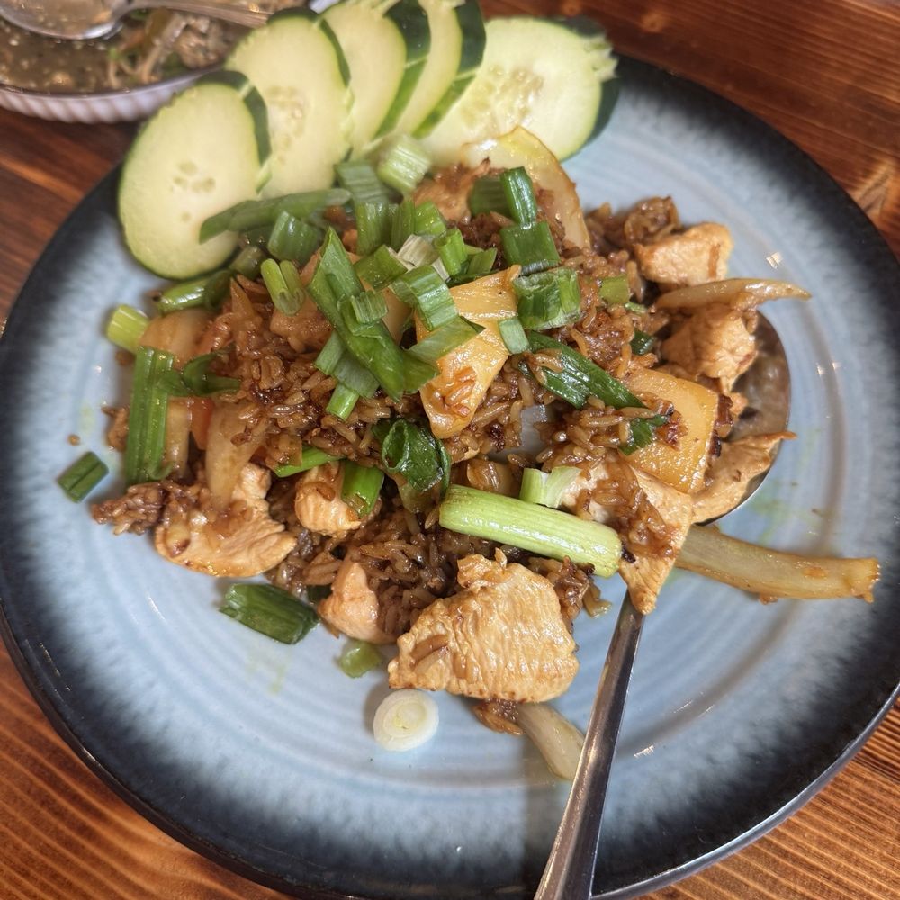Lao Garden - Kua Khao (Pineapple Fried Rice)(V) - Laotian Near Me - Berkeley, California