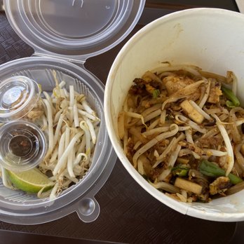 Dancing Spoons - Thai Near Me - San Gabriel, California Dancing Spoons - Thai Near Me - San Gabriel, California