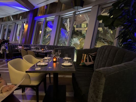 Abiaka Wood Fire Grill (in Seminole Hard Rock Hollywood) by null