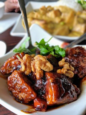 4 Stones Vegetarian Cuisine by null