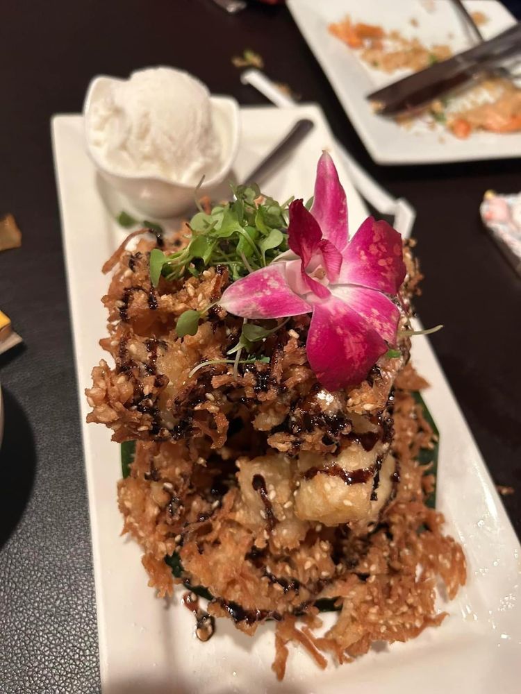 The Green Leaf Thai Cuisine